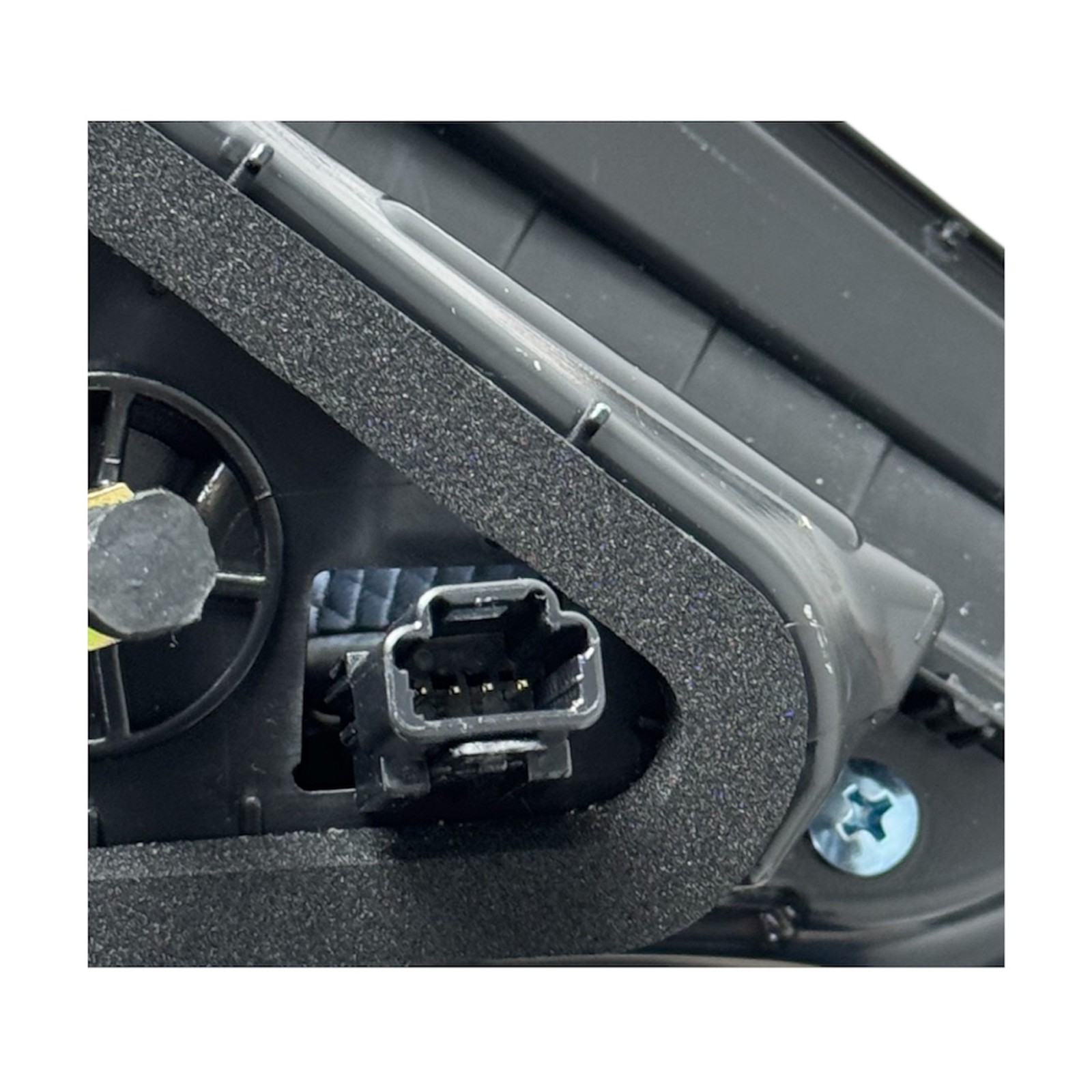 İç Stop Lambası Renault Clio 2023-2026 (SAĞ, LEDLİ) - Görsel 3