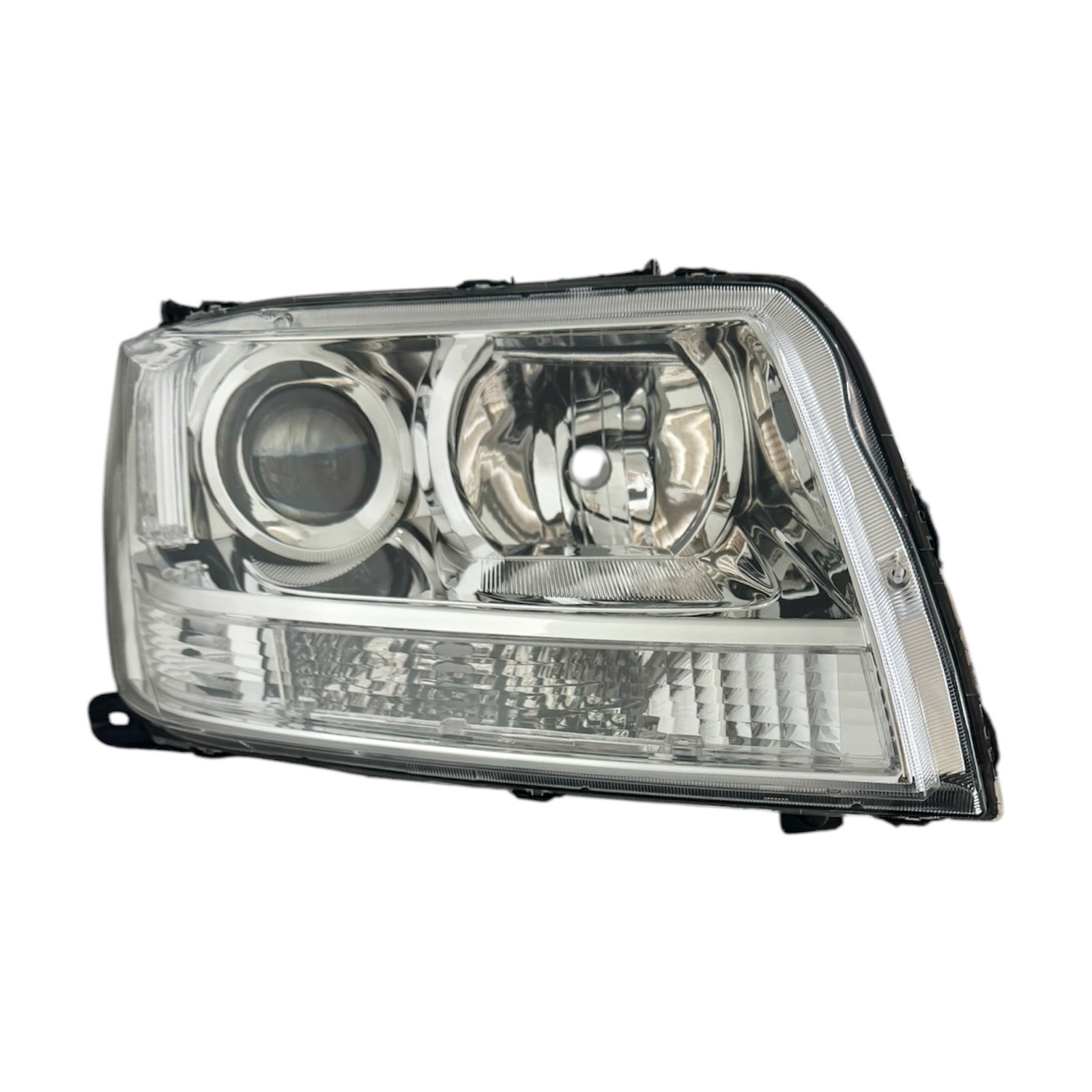Far Suzuki Grand Vitara 2005-2012 (SAĞ, MANUEL, MERCEKLİ)