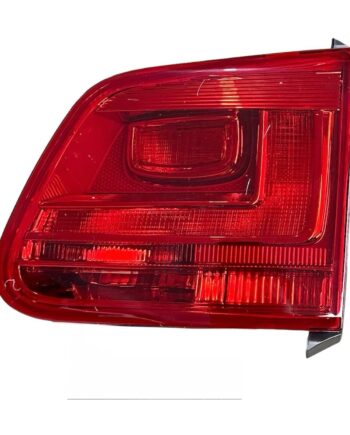 İç Stop Lambası Volkswagen Tiguan 2012-2016 (SAĞ)