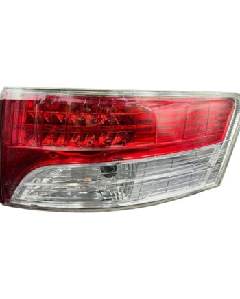 Dış Stop Lambası Toyota Avensis 2008-2012 (SAĞ)