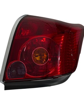 Stop Lambası Toyota Avensis 2003-2005 (SOL)