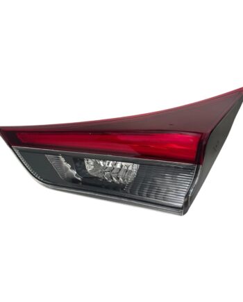 İç Stop Lambası Toyota Auris 2015-2019 (SAĞ)