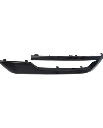 Arka Tampon Çıtası Nissan Qashqai 2024-2026 (SAĞ, SİYAH)