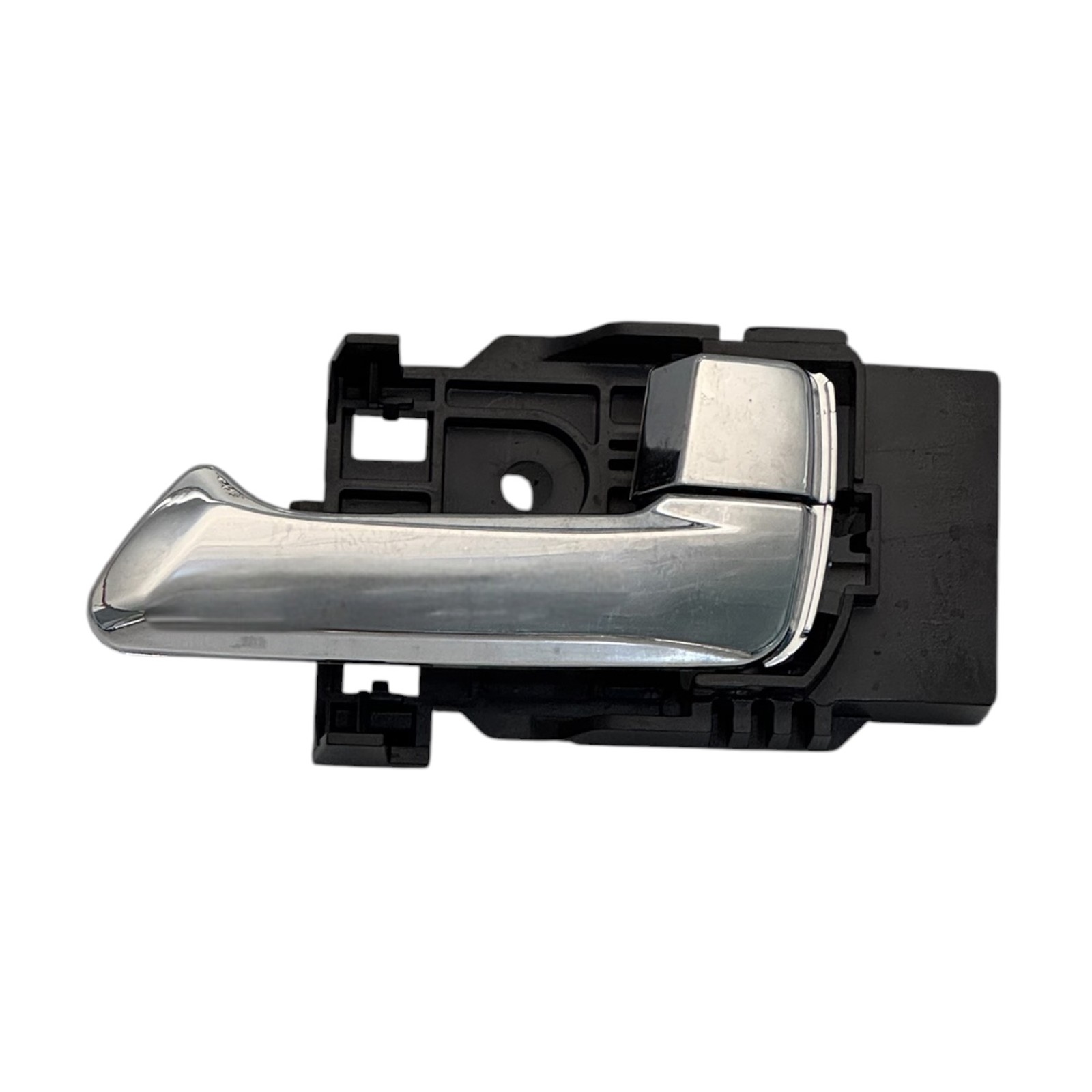 Ön Kapı İç Açma Kolu Isuzu D-MAX 2004-2012 (SAĞ, NİKELAJLI)